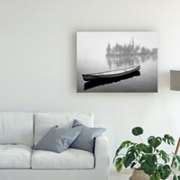 Търговска марка изящно изкуство 'самотно кану Ливърпул Нова Скотия Канада 2' платно изкуство от Монте Нейглер